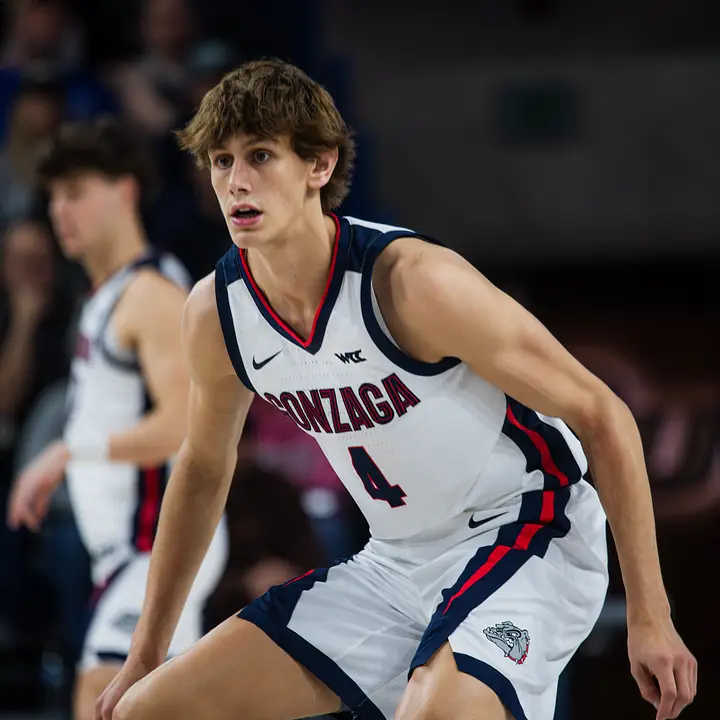 CBKReport's tweet photo. Name a college basketball player who will have a breakout season ⬇️

I’ll start. https://t.co/sE50Cv2Rxp