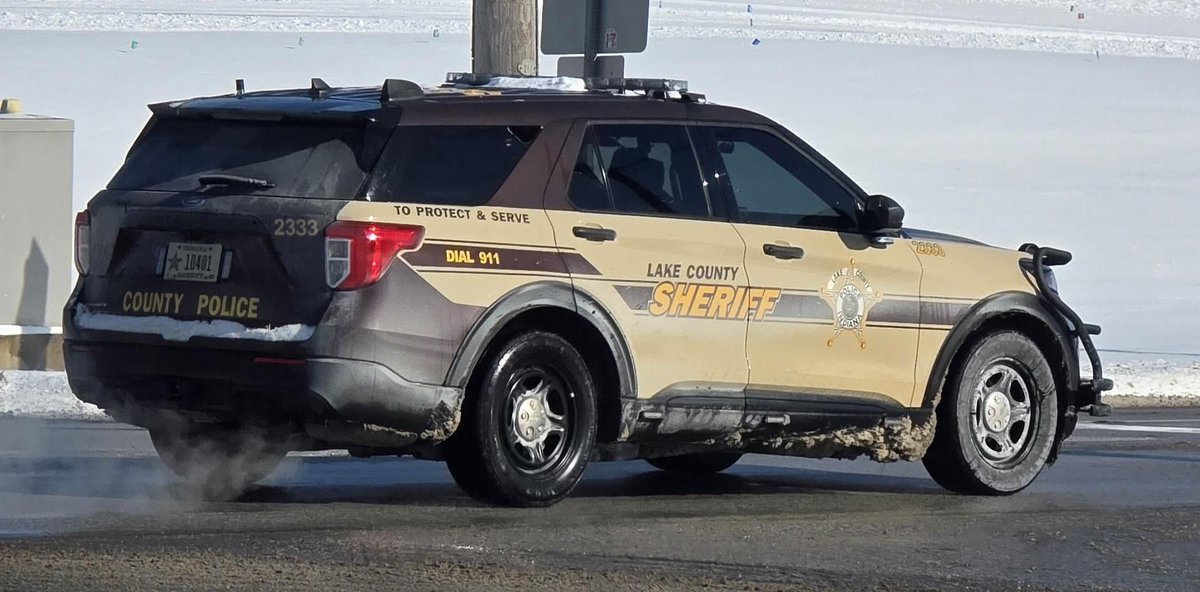 GrandparentROR2's tweet photo. @nasion420 @IAmSuburban This is the Lake County Sheriffs Office in Indiana. In some jurisdictions within the United States “county police” is just a different name for a law enforcement agency that patrols a county. Obviously this department uses both “sheriffs office” and “county police” https://t.co/XgUvdN66Gt