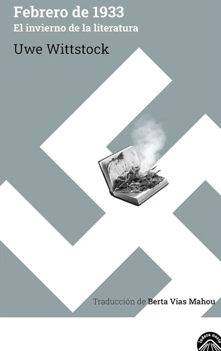 despixeleada's tweet photo. Ya que andan que si nazi tú, que si nazi yo. Que si tú las traes, que si mejor no. Les recomiendo este libro que muestra cómo la neutralidad de los literatos permitió a su manera, -con mi feudo de poder, no, idiota- el ascenso de Hitler. https://t.co/K42dA7gNdC