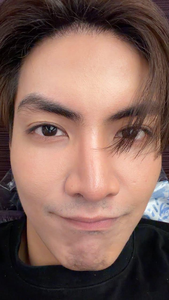 avocabradaba_'s tweet photo. ดุมั้ย                                        ม่ายดุ https://t.co/05qZRrTo56