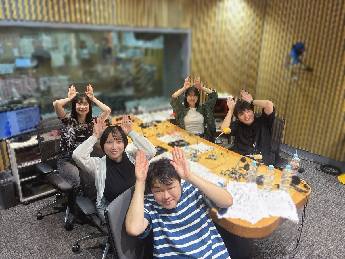 Hiyori_Manase's tweet photo. 第3回『ウマ娘のオールナイトニッポンGOLD』ゴールインです！

初生放送ラジオで最初は緊張もありましたが、素敵な皆様に助けていただき、何よりとっても楽しくてあっという間でした✨

アーカイブも10月2日(金)までradikoのタイムフリー機能でお楽しみいただけます📻

 #ウマ娘  #ウマ娘ANNG https://t.co/RVrxwct0UW