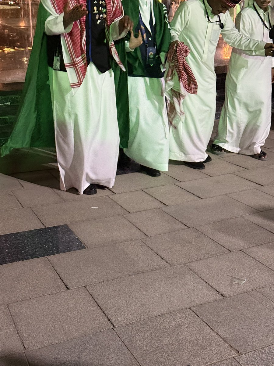 rrino_9's tweet photo. احتفال اليوم الوطني ✨بتنظيم فريق هتان التطوعي.

تجربة جميلة جمعت بين العطاء، العمل الجماعي و الاحتفاء بوطننا الغالي
كل عام ووطننا بخير وعز وازدهار 💚🇸🇦

#اليوم_الوطني_السعودي_٩٦ https://t.co/w6pQw4IJYP