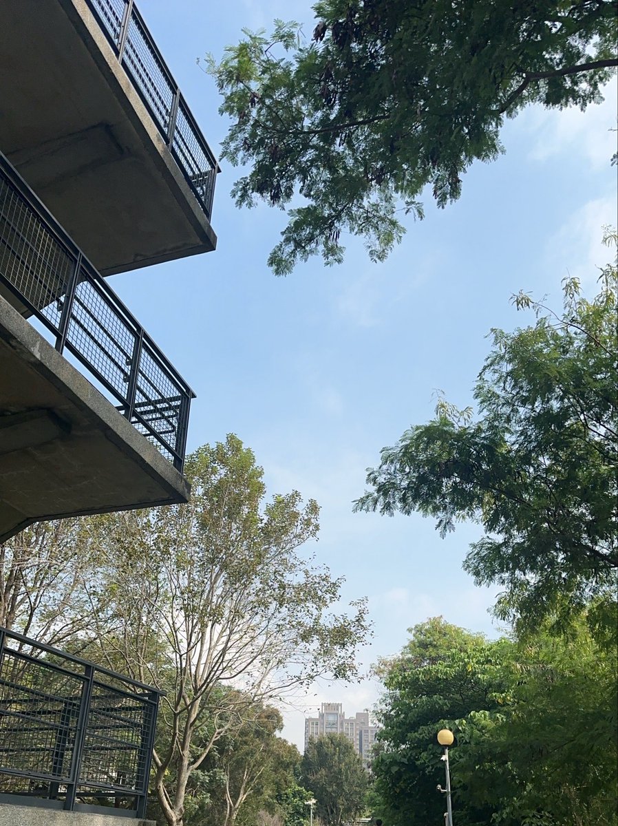 m3ouv's tweet photo. tiap hr cuci mata sm pemandangan n shuaige https://t.co/MwINgvFzMw
