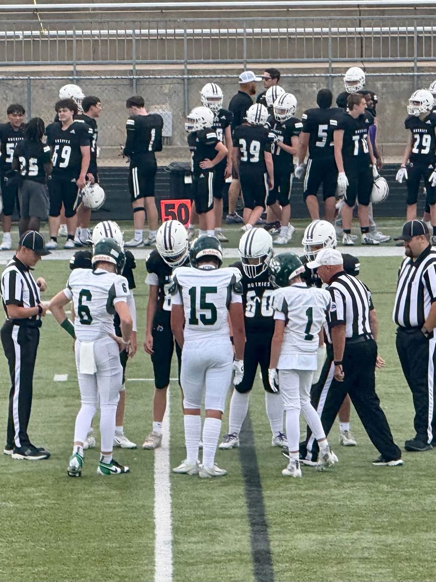 _Tyler_Lentz's tweet photo. Great night for the Freshman Timberwolves! 30-0 win over Northwest. 2-0 on the season. End the night with 4 tackles and a sack! @bvsw_wolfpack @coachorrick @coach_t_allin https://t.co/A9A1DmFL32