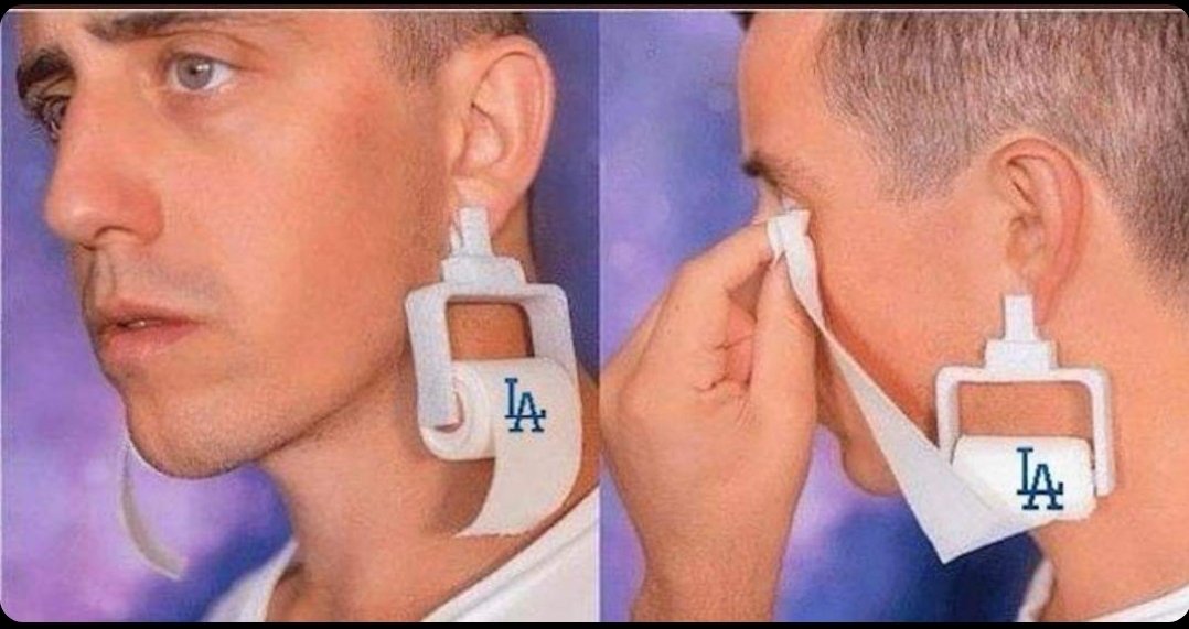 rorochelll3's tweet photo. fuck ass team pissed in the diamondbacks pool when they clinched but when another team does a beer bong and dances on their field it's a fucking problem... stfu already damn. #ftd https://t.co/AIPyCc2XW2