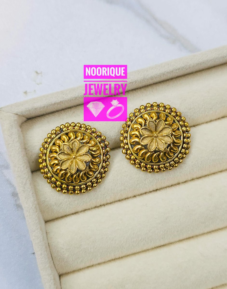 CorrinTheodorov's tweet photo. Petal Polish Earrings 
অর্ডার করতে এখনই ইনবক্স করুন। https://t.co/vZC4hizYOv