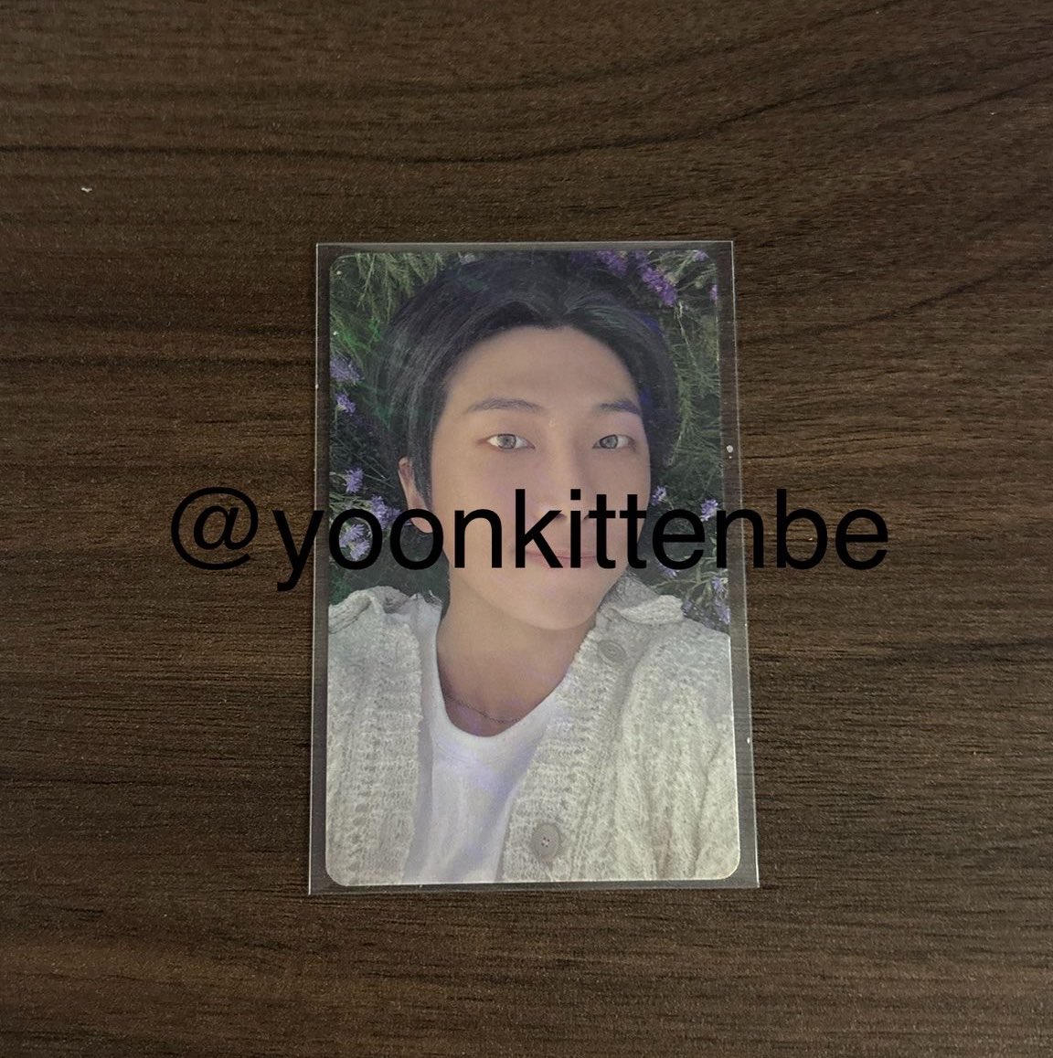 yoonkittenbe's tweet photo. VENDO VENDA 

NAMJOON POB ÍNDIGO 

R$ 400,00 + frete 

pagamento imediato (se for de sp capital, posso entregar em mãos) https://t.co/1NBLWjl5UH