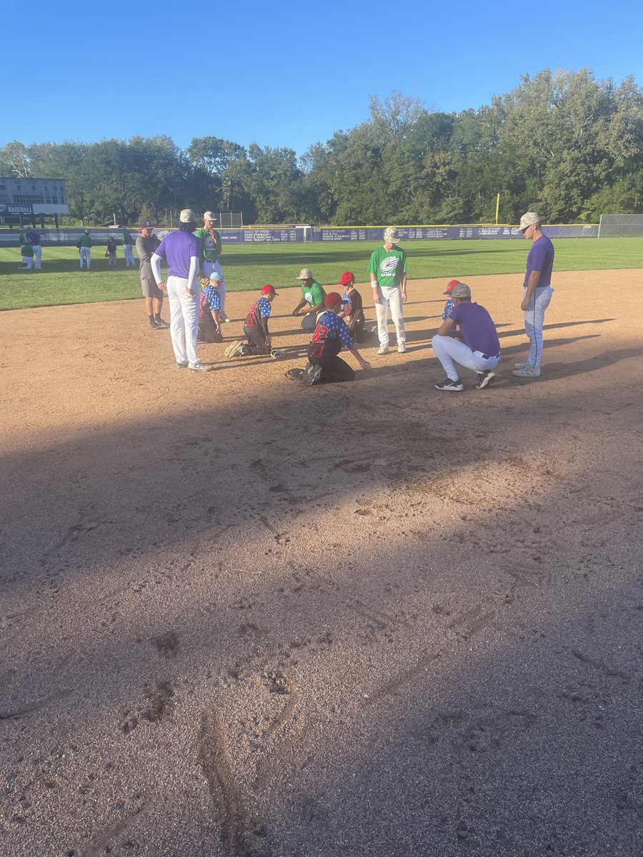 Cap_Baseball's tweet photo. Our first year guys spent some time after practice with the Cyclones from Lancaster last night. Great work by the coaches and the players. https://t.co/3cuEOPlOI3