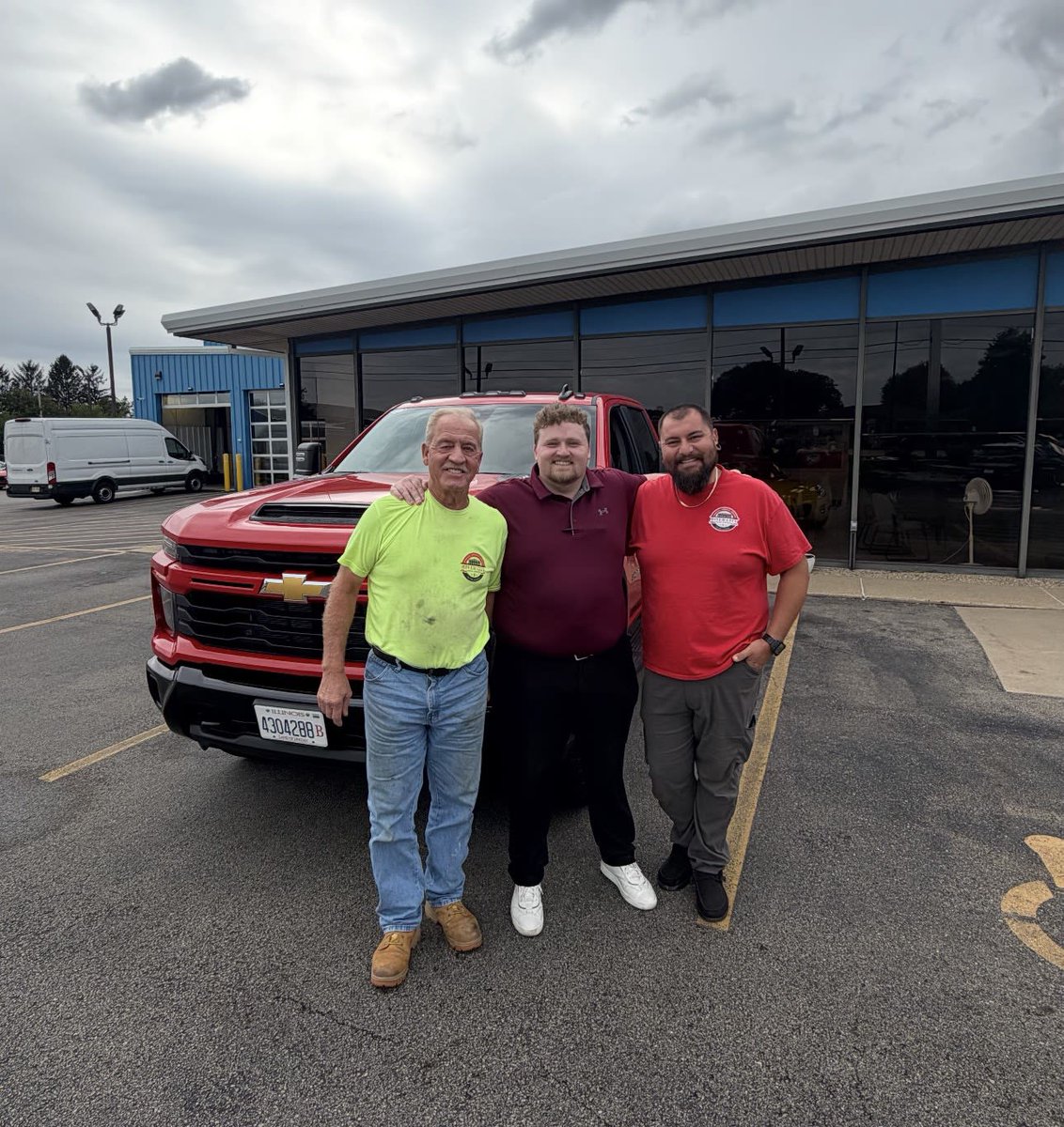 princeton_auto's tweet photo. Congratulations to Dan Wheeler on his new 2026 Chevy Silverado 2500! 🛻💪

A big thank you to Dan for choosing Princeton Auto Group, and great job to Kobe for helping him find the right truck!

Enjoy that new Silverado, Dan! https://t.co/a4quvjgRKU