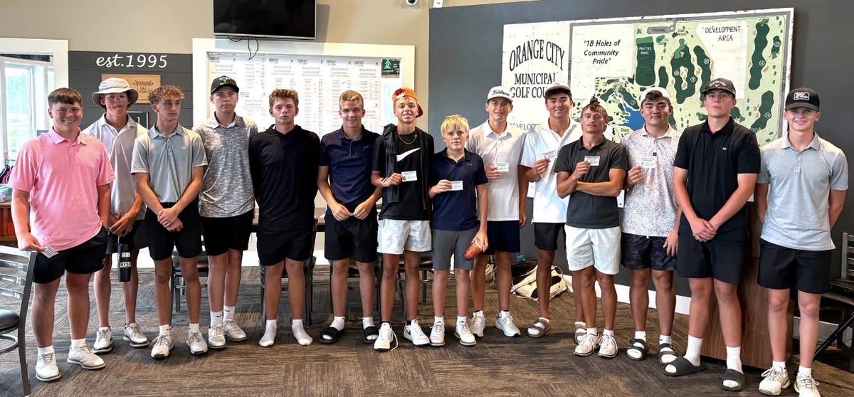 JordanBult22492's tweet photo. Last scores for the summer
Fifth tournament: Cherokee: 79 10th
Sixth tournament:Orange city: 75 4th https://t.co/JVcrkAWW0w