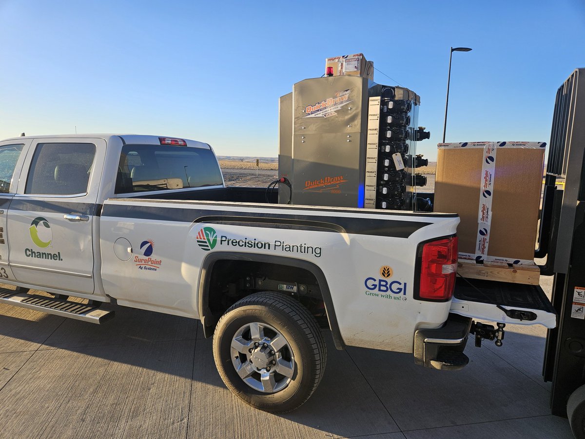 SurePointAg's tweet photo. Earlier this year, the Hatcher AgCore team spent a few days with us for training and took a QuickDraw™ Max system along with them. We appreciate them making the trip, spending time with our team, and helping bring #QuickDraw technology to more growers.

QuickDraw simplifies chemical mixing and loading, helping operators improve accuracy, reduce manual handling, and keep tendering operations moving efficiently. 
#Agriculture #PrecisionAg #SurePointAg #FarmEquipment