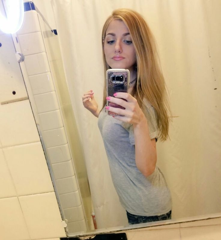 tekinldoit's tweet photo. I'd describe it as FWB with feelings in it, as we both supposedly liked each other. https://t.co/ltWSx81xSs