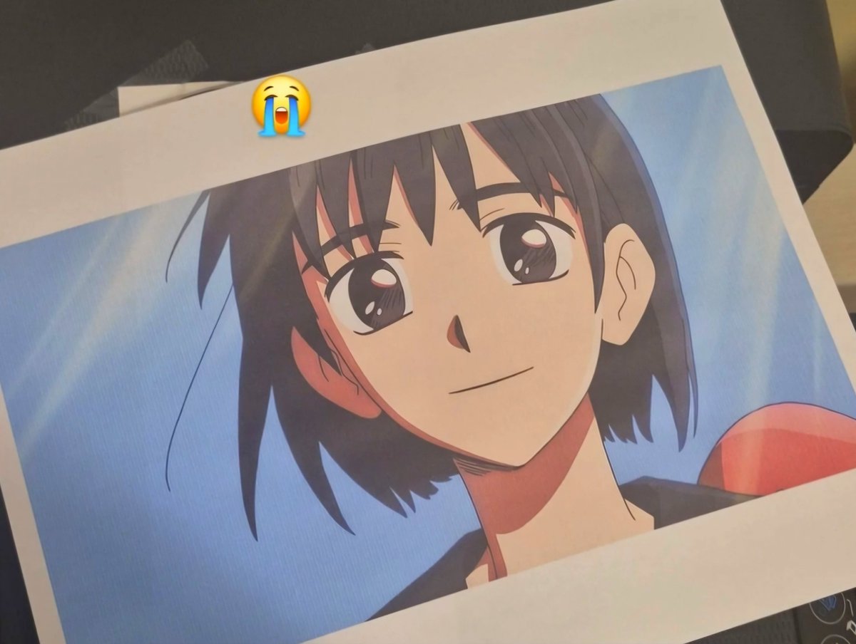 CarlaTokisaki's tweet photo. Estaba imprimiendo documentos en el trabajo y dije "pq no me imprimo a la mari " que me lo impide XDDD https://t.co/BOyk8q0spv
