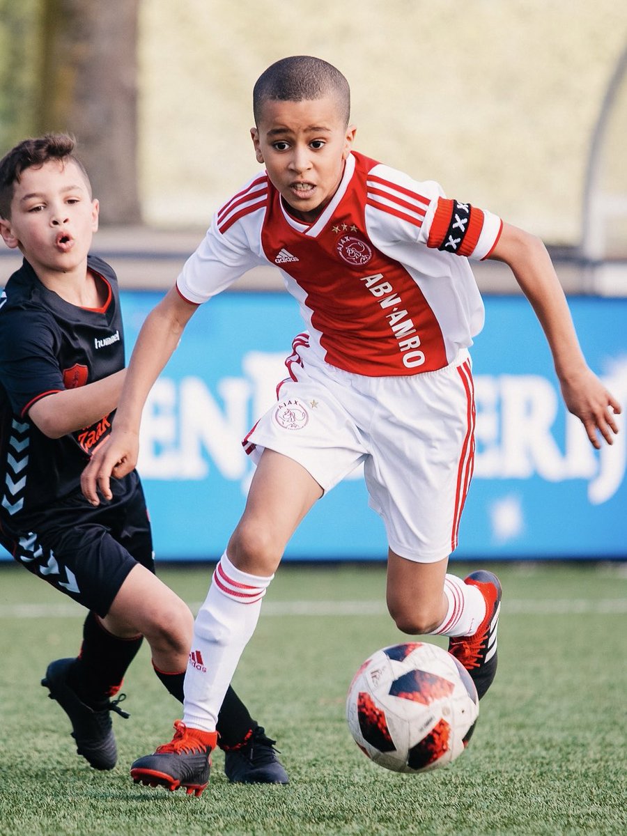 AFCAjax's tweet photo. Abdellah has just made his debut for @EnMaroc! 🇲🇦

#ForTheFuture https://t.co/VaOmnwGbbs