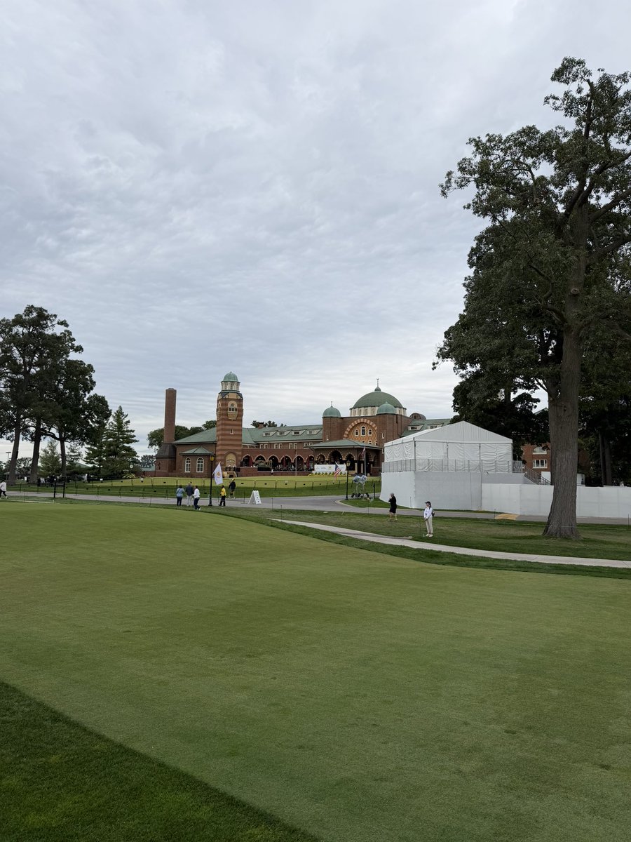 chuckwhitpga's tweet photo. Medinah I am inside of you #usa https://t.co/saTkTrUi3f