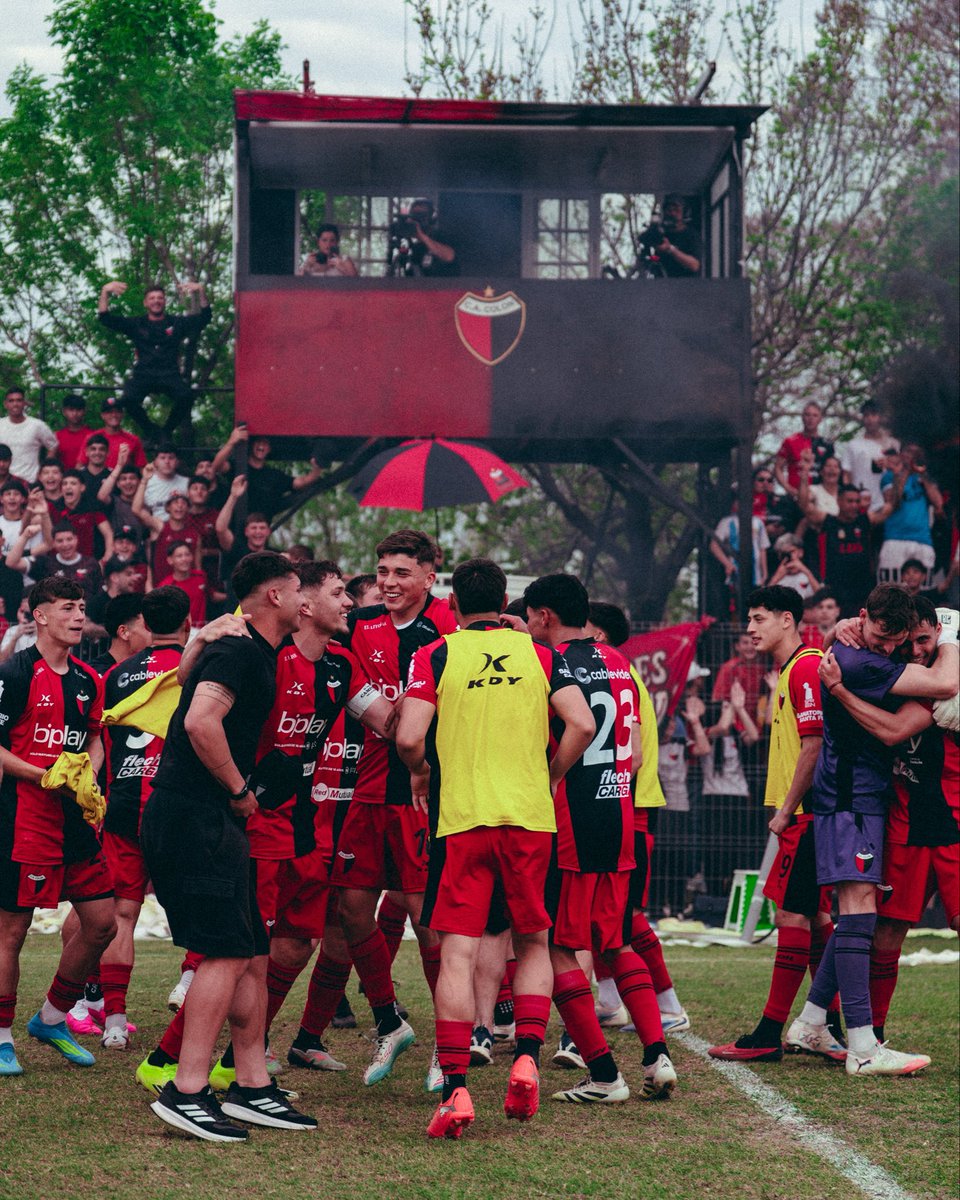 ColonOficial's tweet photo. Yo ya gané un clásico… 🤷🏻‍♂️ https://t.co/H9nUIESfFG