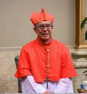JPBarrientosH's tweet photo. El cura Gabriel Antonio Arias, imputado por abuso de un niño, junto al cardenal Luis José Rueda y el obispo Carlos Arturo Quintero, interpusieron una tutela en mi contra por decir que el @episcopadocol es una empresa criminal. Hoy una jueza la declaró improcedente. https://t.co/gKCsUkz8lT