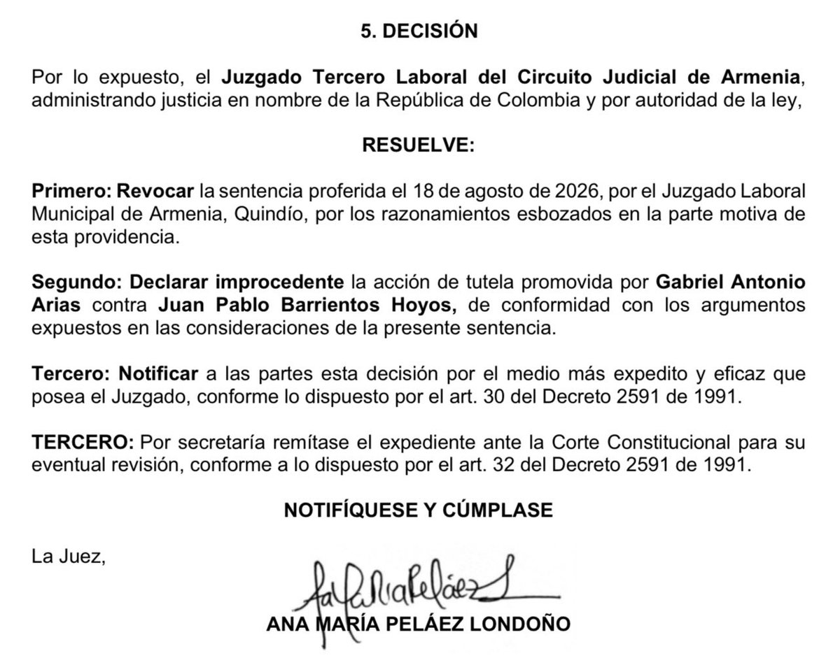 JPBarrientosH's tweet photo. El cura Gabriel Antonio Arias, imputado por abuso de un niño, junto al cardenal Luis José Rueda y el obispo Carlos Arturo Quintero, interpusieron una tutela en mi contra por decir que el @episcopadocol es una empresa criminal. Hoy una jueza la declaró improcedente. https://t.co/gKCsUkz8lT