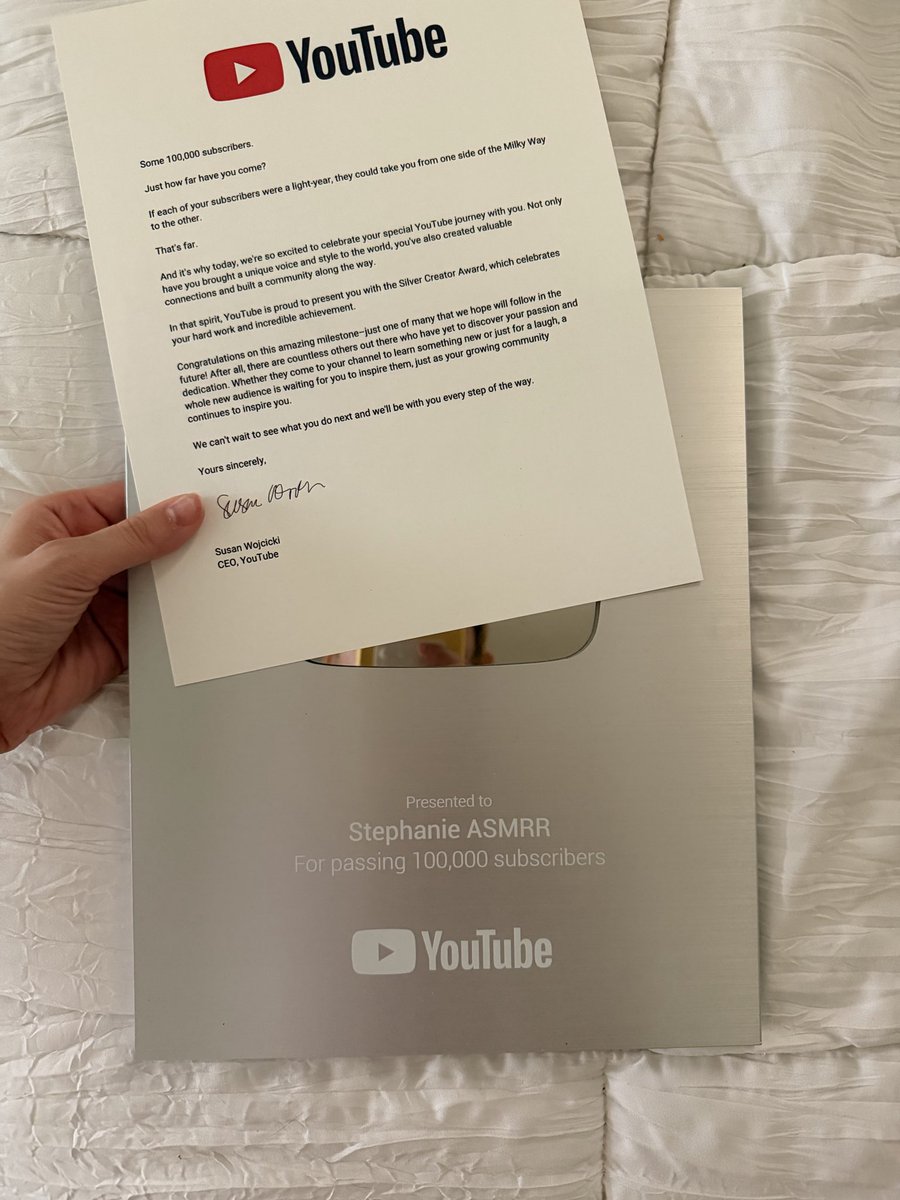 stephanieasmrr's tweet photo. @TeamYouTube Unfortunately my email is disabled I took all the steps and the hacker changed my email address. I have my Adsense id, I have my plaque, I can confirm this is me. Please help :( https://t.co/8I8UA3Czz0