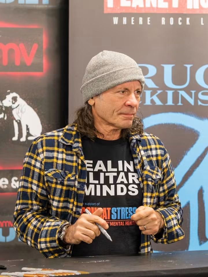 BruceDMaiden's tweet photo. Are there any Iron Maiden fans in this group who are over 50 years old? Honestly, you guys are cool 🙌 https://t.co/VRhBoNwX02
