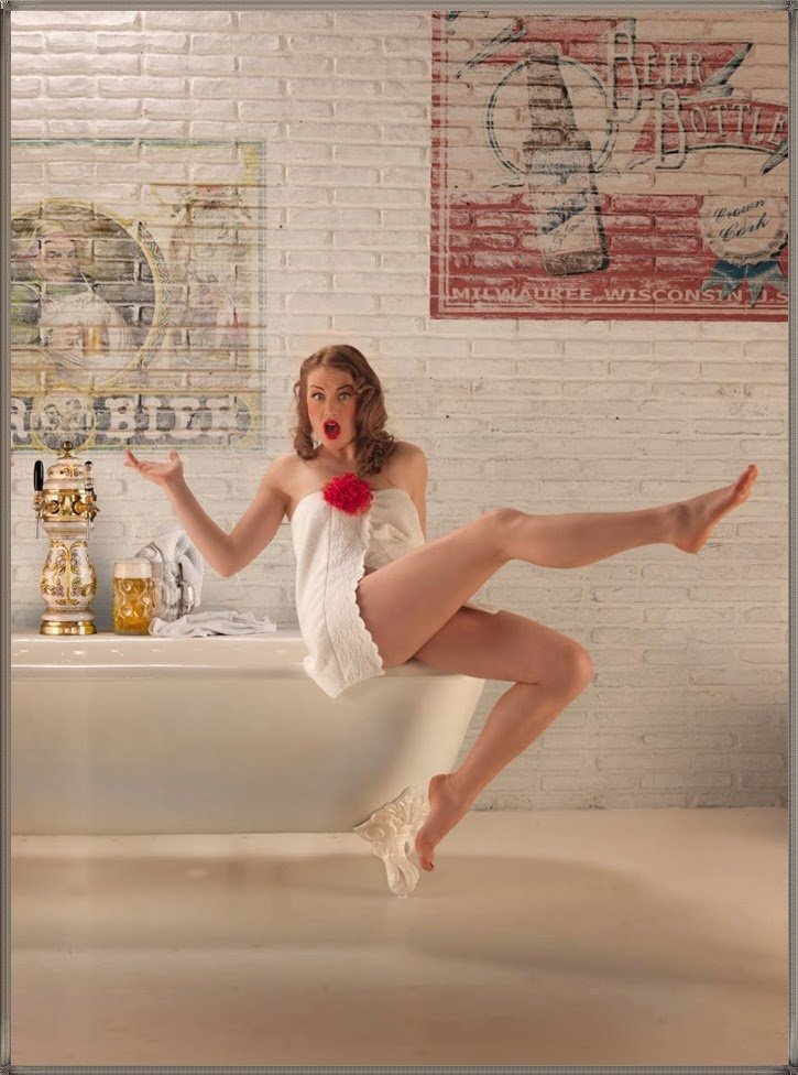 TSvetlanab's tweet photo. #ClassicPinUps #FridayFun
#art by Maurizio Marcato https://t.co/u6rCna6ixI