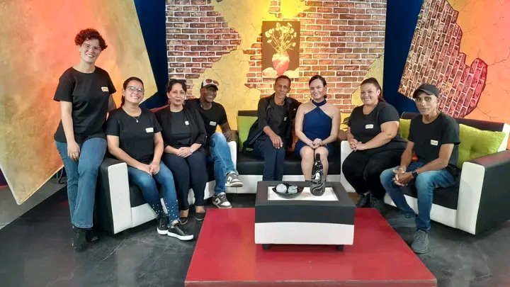 LainDA_Oficial's tweet photo. ¡En nuestro 9no aniversario, celebramos también a quienes hacen posible que el arte trascienda el escenario! 
#CaminosTeatro 
#EscenaAvileña https://t.co/MvbhFRW1nj