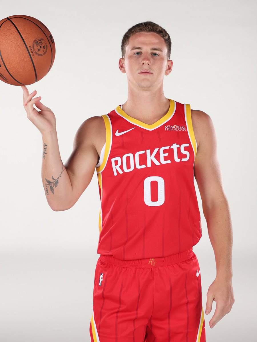 nbagleague's tweet photo. A first look at the 2026 Kia G League Rookie of the Year Sean Pedulla in his new @HoustonRockets uniform! 🔥🚀

@RGVVipers | @OleMissMBB https://t.co/KXQkqoBYGL