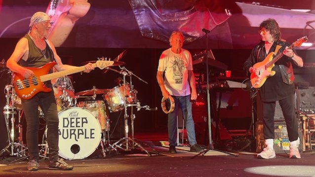 BLABBERMOUTHNET's tweet photo. RITCHIE BLACKMORE Says His Onstage Reunion With DEEP PURPLE Went Down Like He 'Just Invented The Cure For Cancer': 'The People Went Nuts' https://t.co/KbheRDG7fF https://t.co/HObQgxsMhb