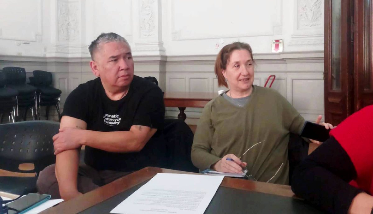 LaFEB's tweet photo. #Hoy La FEB participó de una nueva reunión del Comité Mixto Jurisdiccional, donde se trataron temas como el relevamiento y estado de situación de los Comités Mixtos Distritales y capacitaciones previstas para el próximo trimestre.
(sigue 👇) https://t.co/vhzTPLNoxd