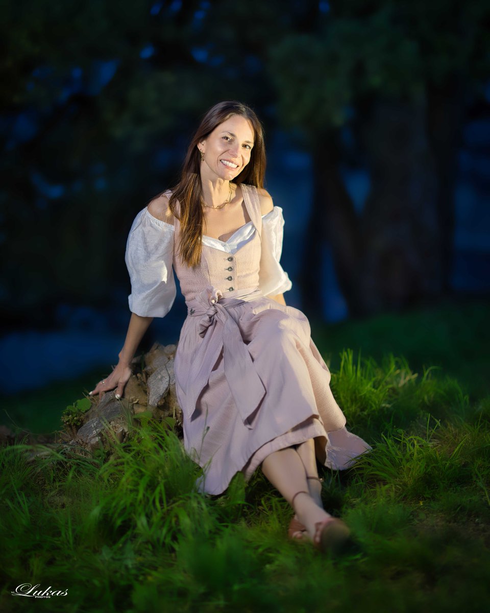 HaileyBenkitt's tweet photo. Hidden in greenery, a smile filled with summer days. Traditional dresses, pure joy, and a memory that warms the soul. https://t.co/kzbP00qZTi