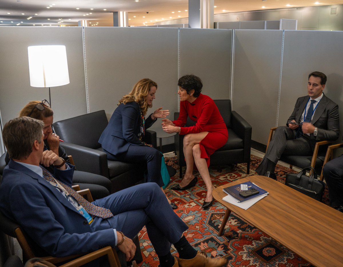 IOMchief's tweet photo. Migration can create opportunity when supported by effective policies and strong partnerships.

At #UNGA81, my exchanges with Spain, Mexico, El Salvador, and Morocco focused on migration governance, labor mobility, and solutions that benefit people and communities alike. https://t.co/gfTeDzbIXg