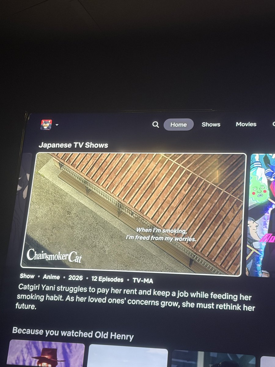 atea1ive's tweet photo. does anyone acc watch chainsmoker cat? https://t.co/6OErfIHwlw