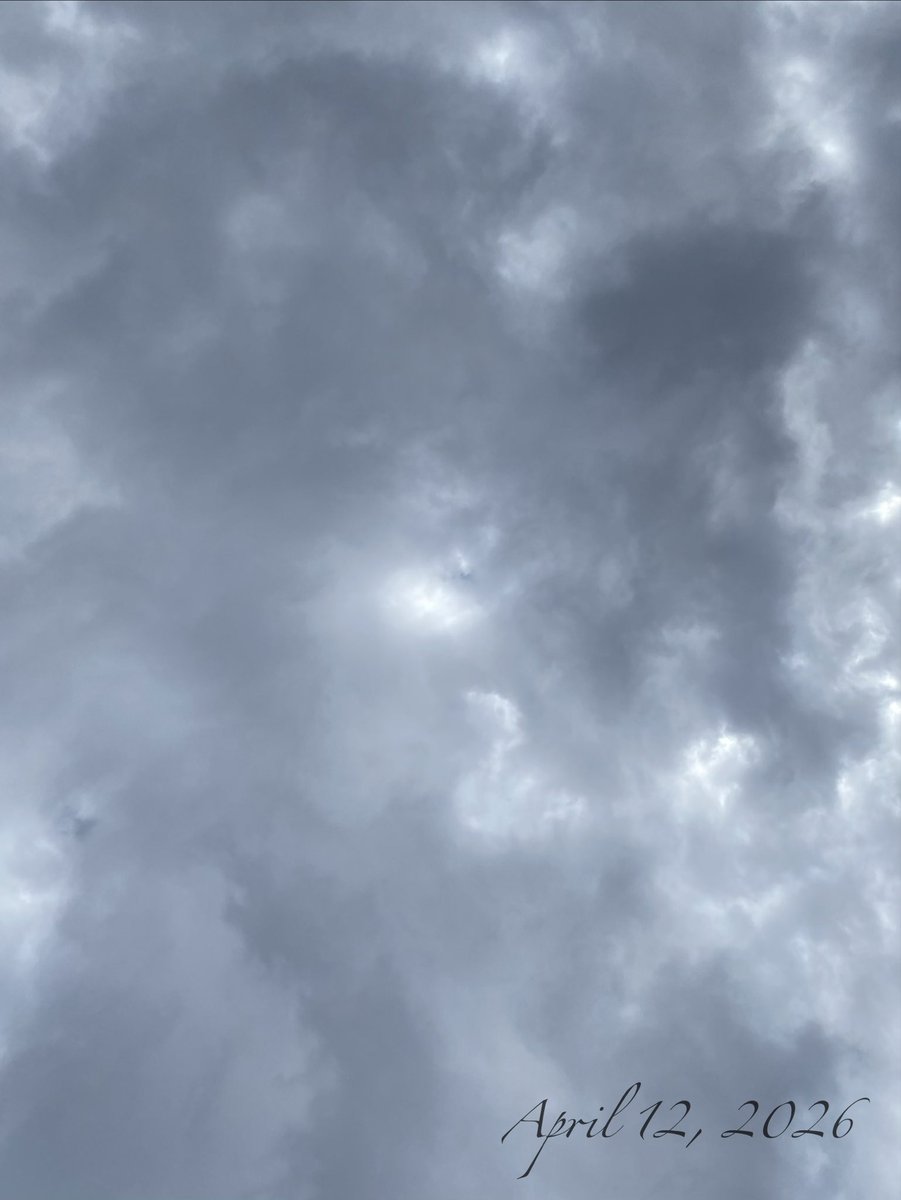 SkyArchive19's tweet photo. New 
First lines over the photo

📸
Before / After ✏️ https://t.co/JWcMsNdTW0