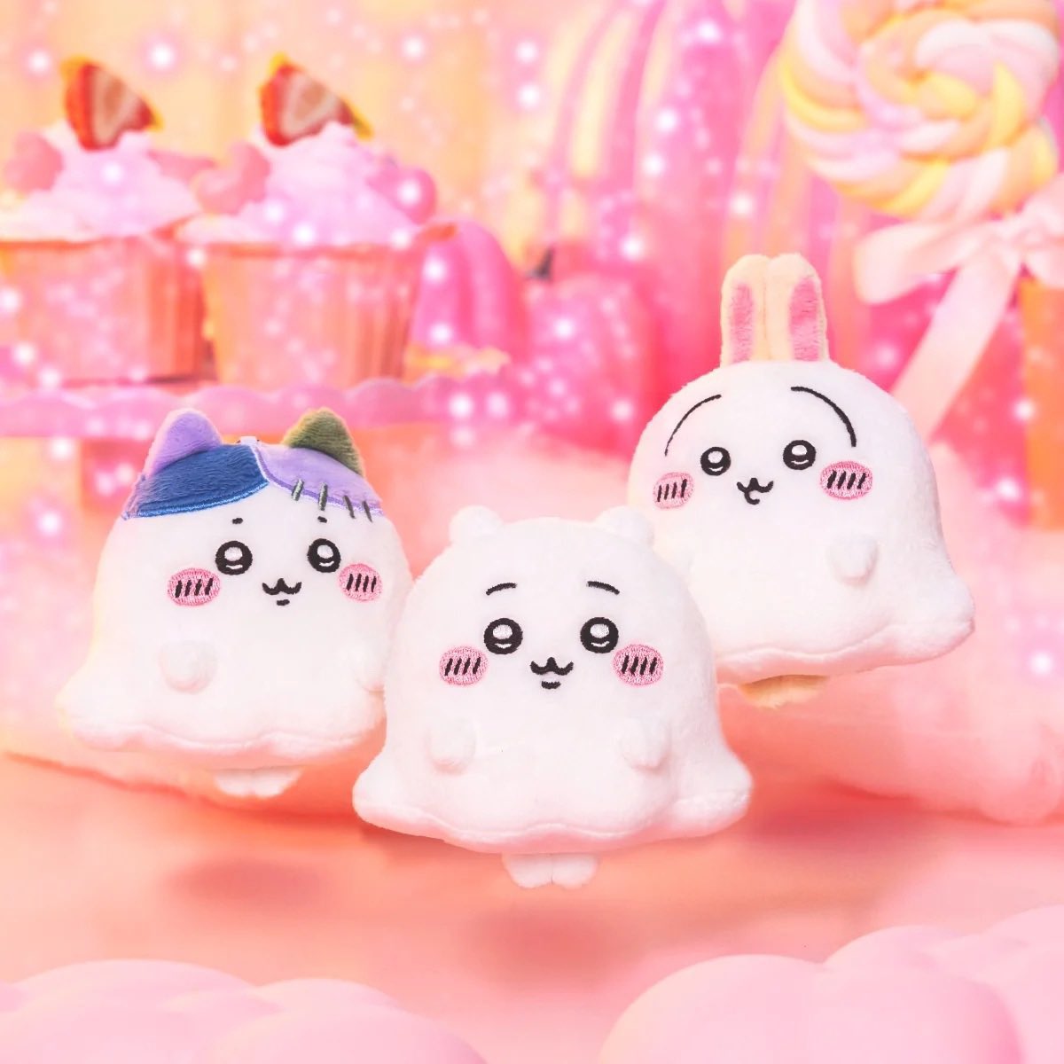 nago3510's tweet photo. 【代行】ちいかわ ちいかわパーク ハロウィン

譲　定価+送料＋代行費500円
求　ミニマスコットキーリング　うさぎ

大変難しいとは思いますが代行可能な方いらっしゃいましたらお声がけいただけますと幸いです。
検索からでもお気軽にお声がけください。よろしくお願いいたします。 https://t.co/A85JA14281