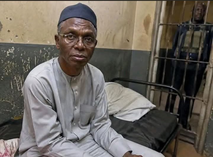 Senior_Sley's tweet photo. During the Jonathan era, El Rufai was practically untouchable or so it seemed. This man threatened Jonathan, a sitting President and Commander in Chief.

El Rufai actively and openly sabotaged the Goodluck Jonathan administration, saying Nigeria would burn if anything happened to him. He committed several treasonous acts and behaved like his ethnic group literally owned Nigeria.

El Rufai held meetings within and outside Nigeria to oust President Goodluck Jonathan who couldn't do anything but wail in return.

He saw a weakling in President Goodluck and made a meal off him.

Under President Tinubu, El Rufai has been locked up for months and his family and kinsmen are now begging the President for his release. Compared to Jonathan, he didn't really do much against Tinubu.

Why hasn't Nigeria burnt down to the ground?

I hate oppression but there are certain people that deserve certain travails. I can't remember Southern Kaduna and wish El-Rufai well. 

- Idiga Paul #ElRufai #Tinubu