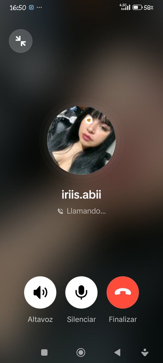 Susy3pwd's tweet photo. @Maaaaaai96 está hija de puta me estafo a mi y a 40 personas más !!! ojalá hija de puta te pase lo peor del mundo y no te olvides que tenés un hijo conchuda IRIS ABIGAIL CABEZA SE LLAMA ES TA BASURA !!!!!!! https://t.co/Cz3LLrjjxt