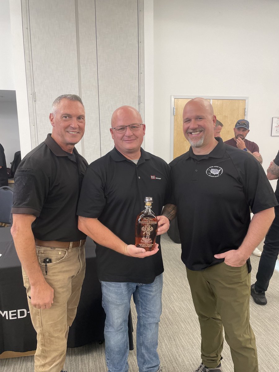 MedEngComms's tweet photo. This week Med-Eng continued its sponsorship of the Bomb Technician Memorial Foundation.  The BTMF provides educational scholarships to help children of Bomb Techs, and it maintains the memorial for public safety Bomb Techs killed in the line of duty.  #BTMF #GiveBack #Community https://t.co/an8LmGknPV