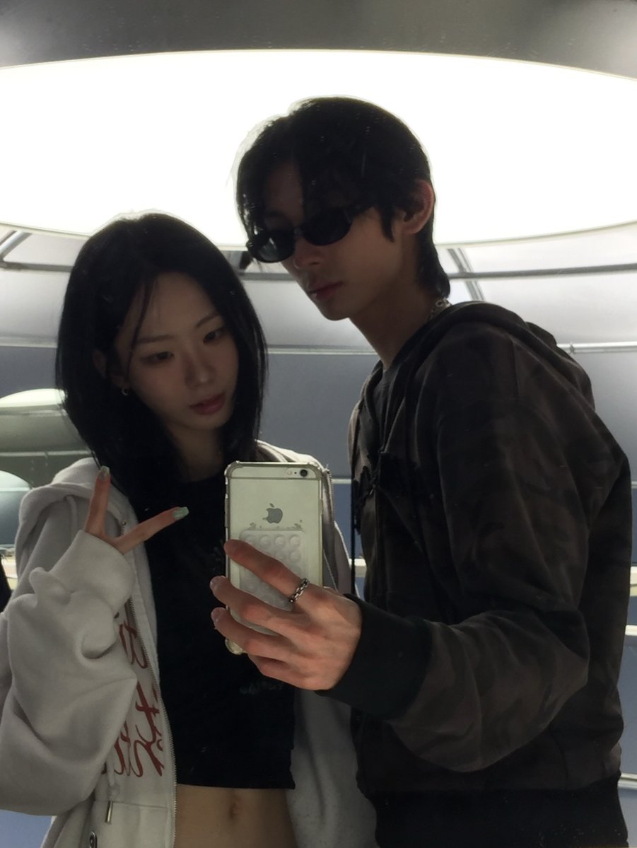 MakedaLagle's tweet photo. 낼름! https://t.co/7uvGkeXAdX