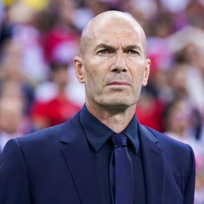 MadridXtra's tweet photo. 🚨💣 Zinedine Zidane: “Kylian Mbappé’s injury is NOT looking good.

He will have to RETURN to Madrid.” https://t.co/m0e1PczB7f