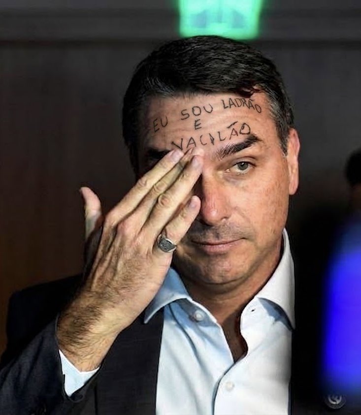 lnascimentb's tweet photo. @SidnelsonEu Pede dinheiro pro Vorcaro, anda no avião do
Vorcaro, faz rachadinha, lava dinheiro na loja de chocolates, quer acabar com a Santa no Brasil… e tem quem acredite ainda nesse ladrão e vacilão https://t.co/HTRcg6GSEQ