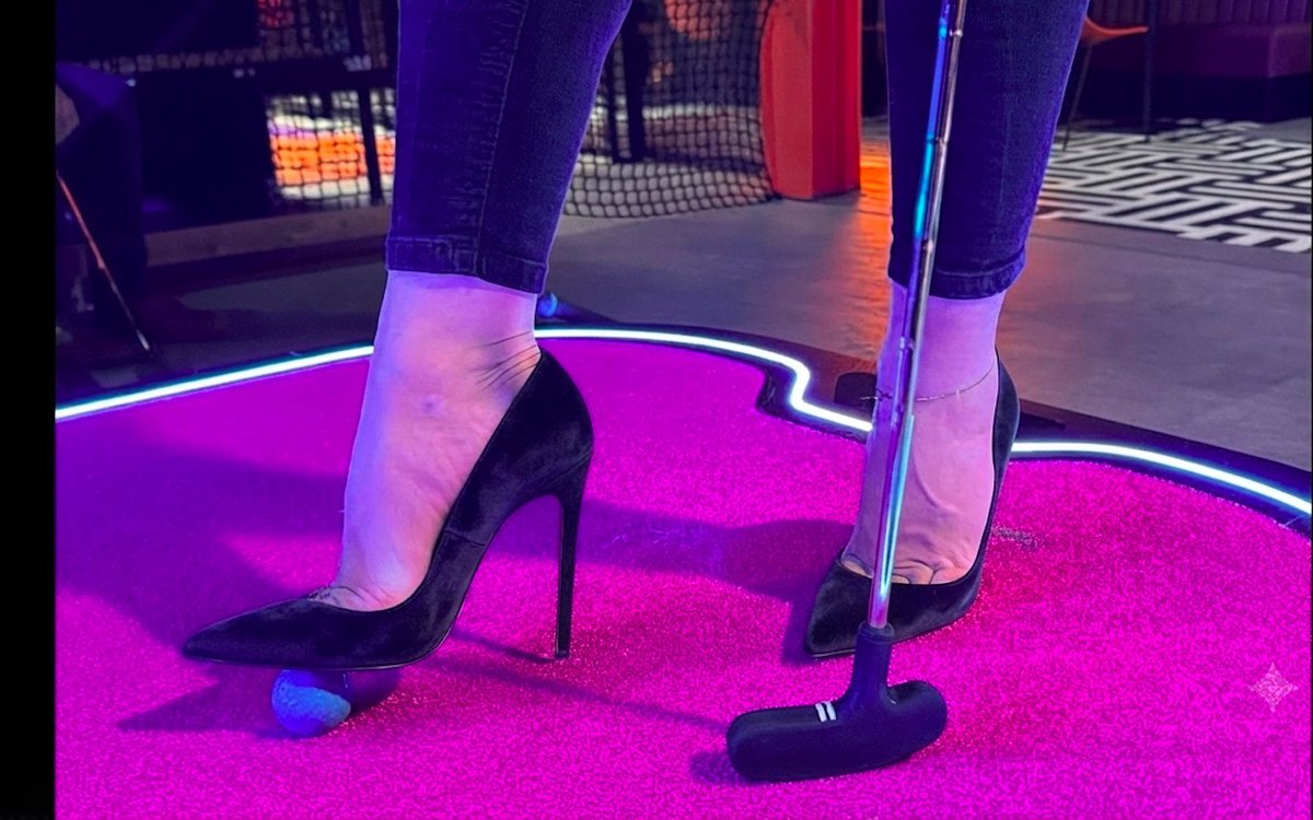_aside______'s tweet photo. #killerheels #120mm #pointedtoe #heels #pumps #shoes #stilettos #office #toecleavage #formal #elegant #courtshoes #escarpins #heelsofcourse #pointedheels #shoeaddict #pantyhose #tights #workshoes #officeshoes #workheels #classicpumps #heelsaddict #100mm https://t.co/1wA55HtzfV