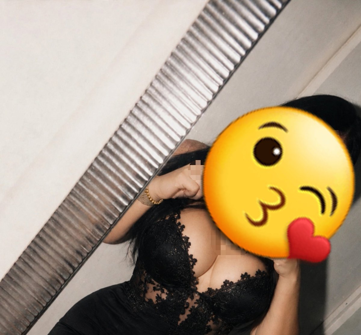 blanquitazafi's tweet photo. Dispo 3pm a 10 amores 
8128979730 https://t.co/hGYjjMzyCH