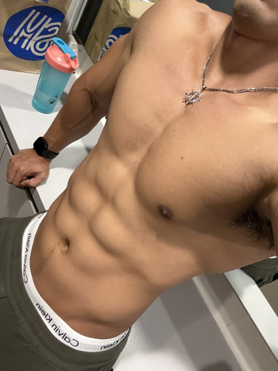 reeyogrande's tweet photo. https://t.co/AXGtavS2Qv  😎🤙🏻 https://t.co/ZAGx3nvF8C
