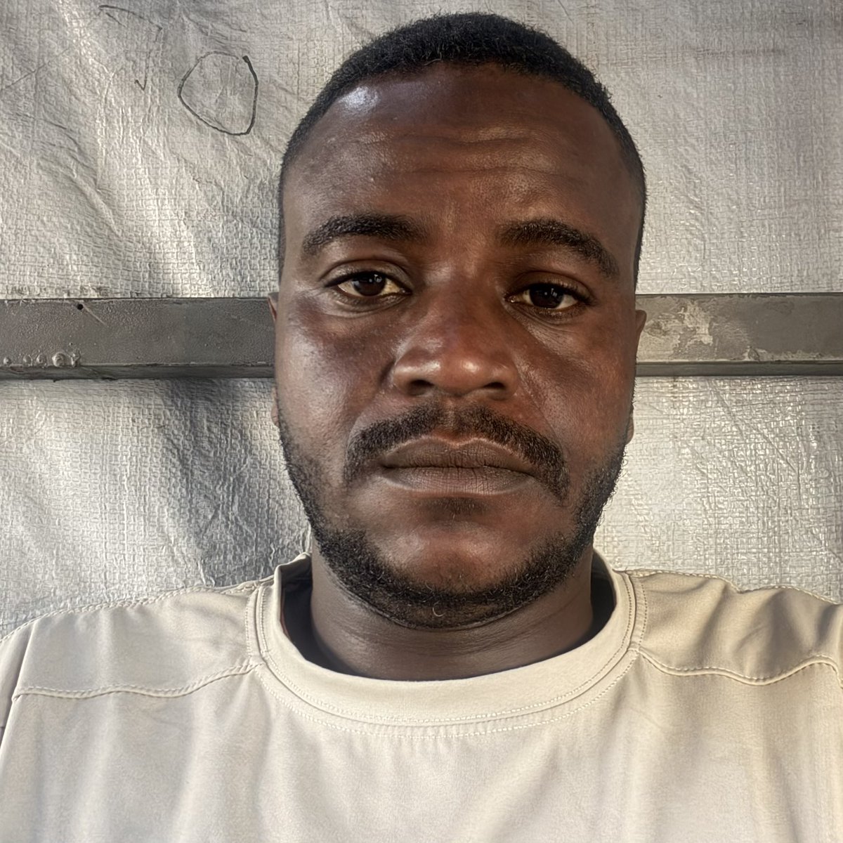 MuslehMay43064's tweet photo. Unfortunately, some of you care, while others no longer do. Frankly, we are hungry and need food and medicine.🙏💔  

If you're browsing, please leave a comment. It's just a comment.😭😔
We need £25

https://t.co/t38tJLP5oq https://t.co/b7WhJQHIzo