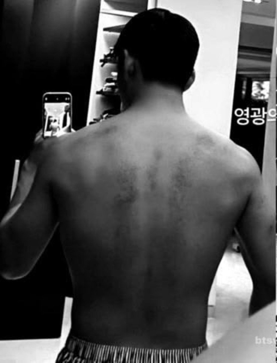 mimishotinha's tweet photo. #taekookau - alfa x alfa. 🔞

Kim Taehyung, um alfa lúpus tradicional, não suporta a ideia de se sentir atraído por outro alfa. Jeongguk, o outro alfa, está cansado dessa frescura e disposto a provar para Taehyung que subgênero não dita prazer e muito menos relacionamentos. https://t.co/R2XDupMQv9