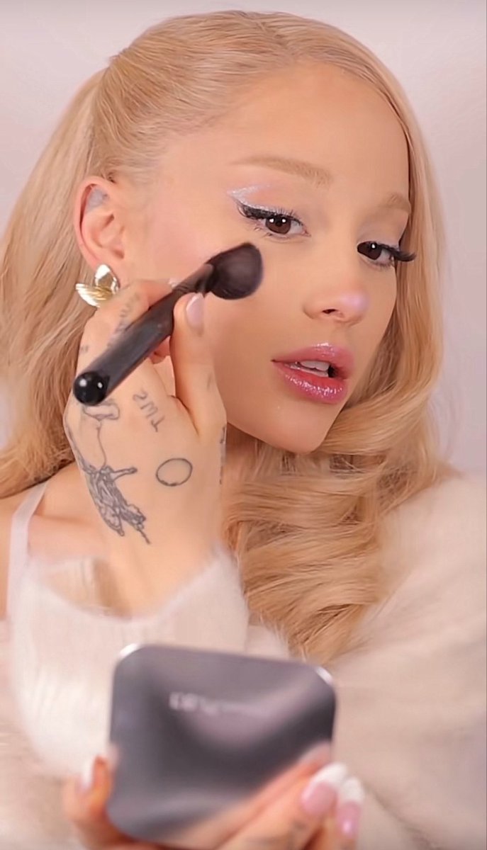 luvtooharddd's tweet photo. the prettiest ♡ https://t.co/3aRwJipEU2