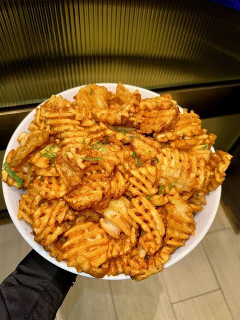 _FoodieX's tweet photo. Ketchup or mayonnaise? https://t.co/lUdf5negri