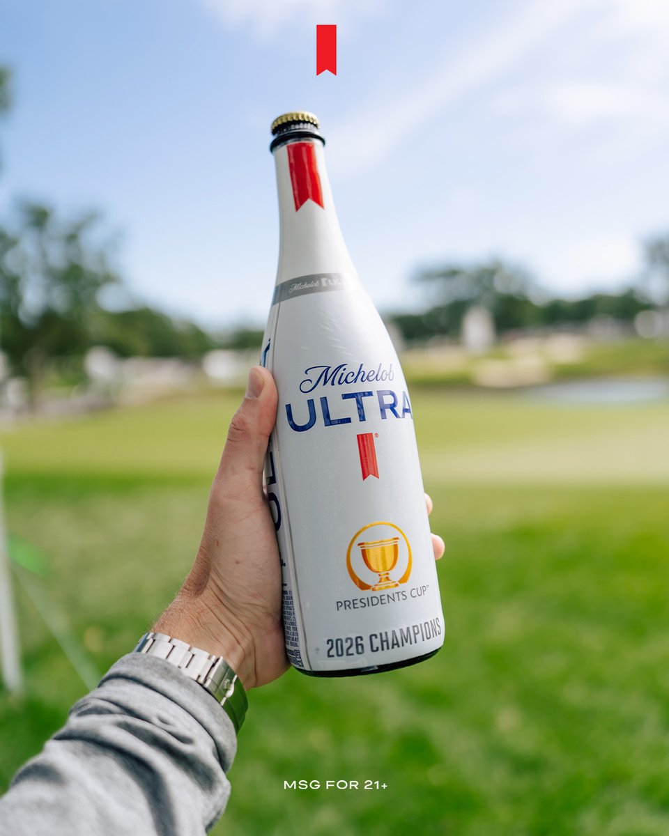 MichelobULTRA's tweet photo. A cup worth raising an ULTRA to @PresidentsCup https://t.co/Ffx3Sk5b3T