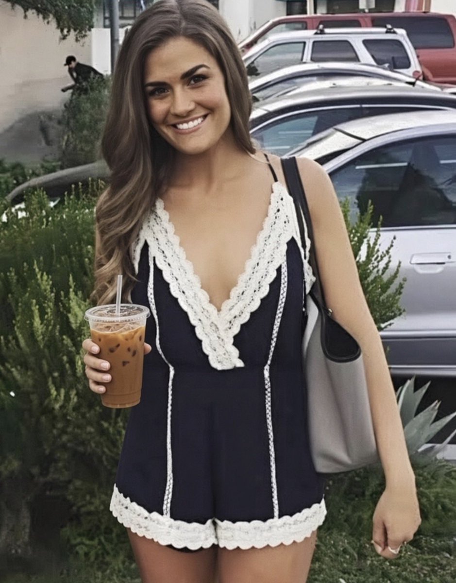 TwinkTheory's tweet photo. The group chat just reminded me of this ice coffee at the interview pioneer https://t.co/eJS2Fdu54Q