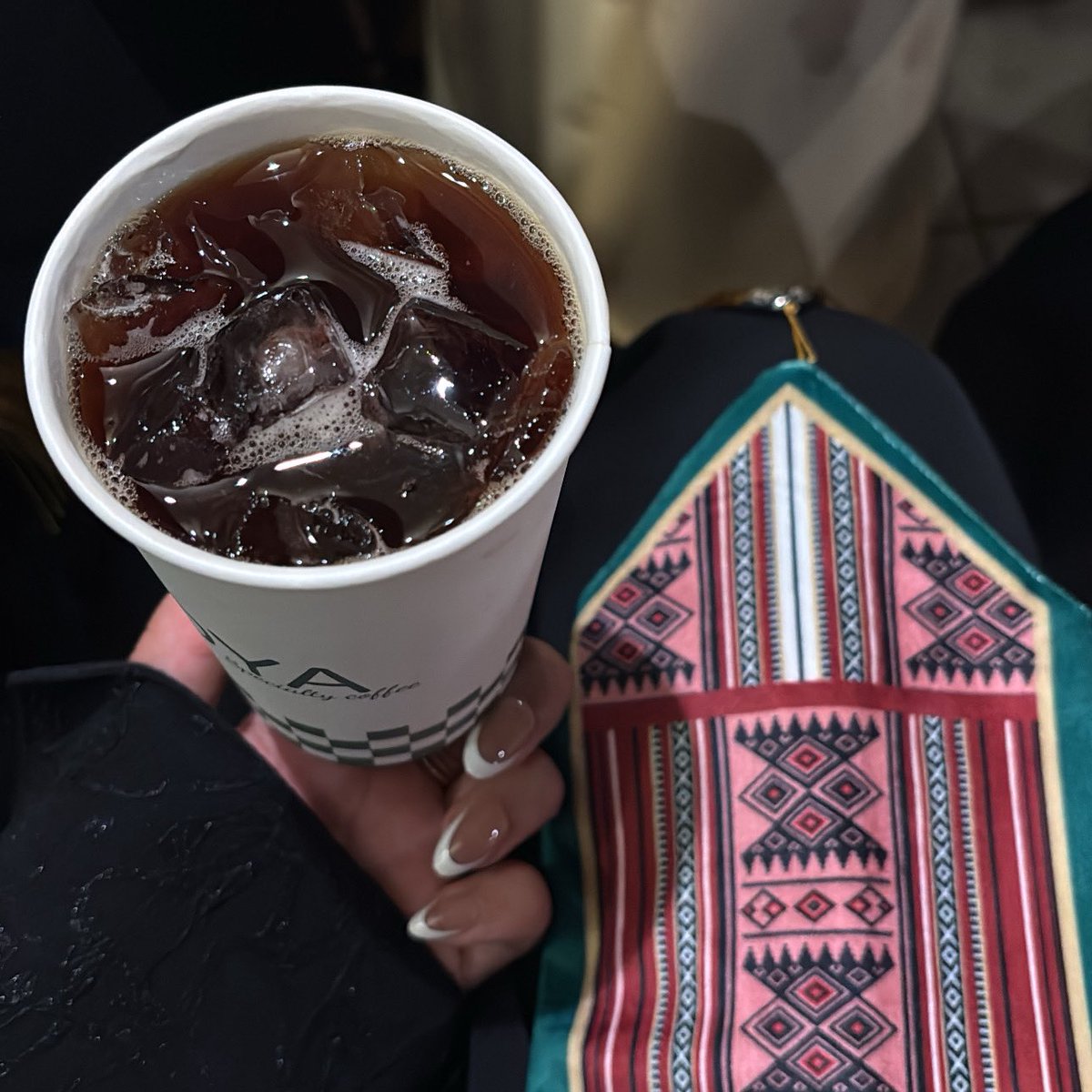 4_aiill's tweet photo. " قهوة ممزوجة بِـ حُب أعظم دولة " 
                   « 🇸🇦🌴🤍 » https://t.co/bsDQB4wzLt
